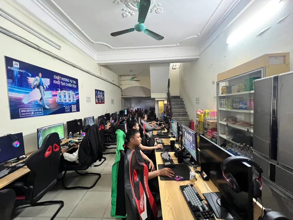 Phòng máy Gaming Center Nguyễn Ngọc Vũ