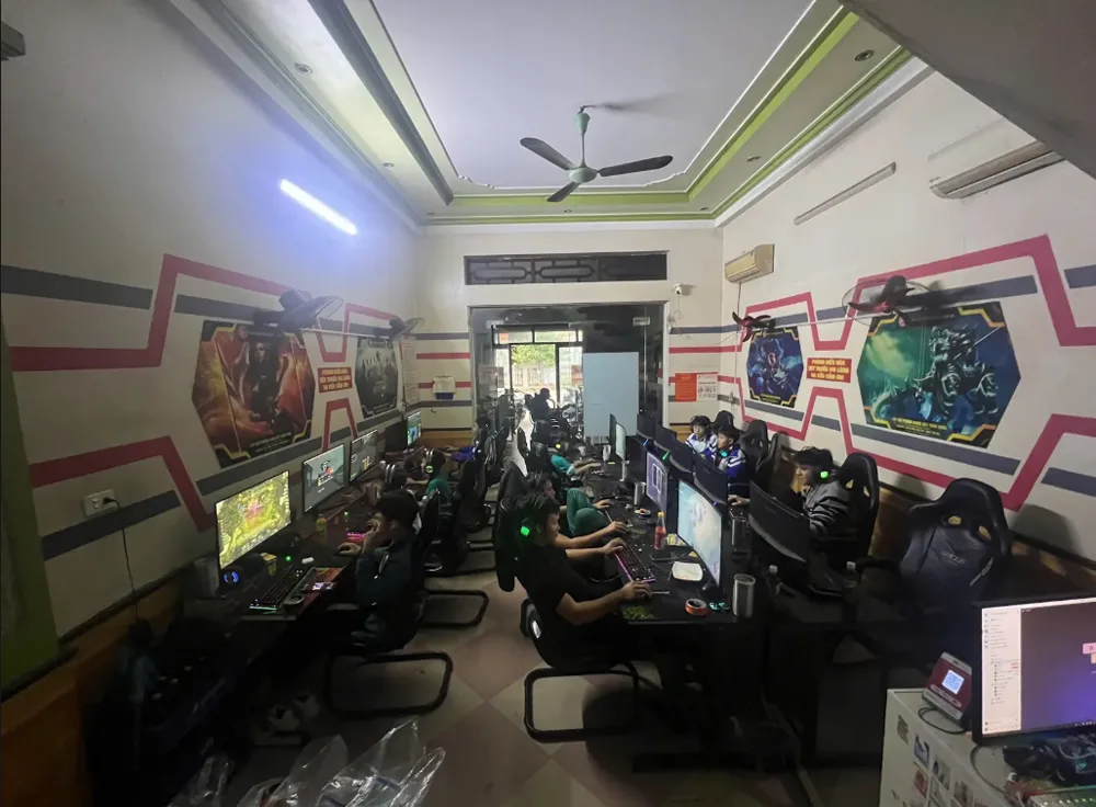 Phòng máy Viking Cyber Gaming