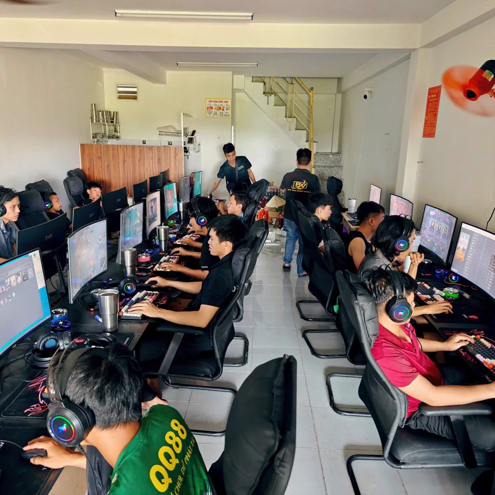 Phòng máy Tina Gaming