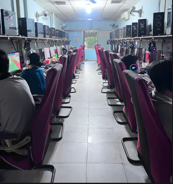 Phòng máy Net Thanh Tùng