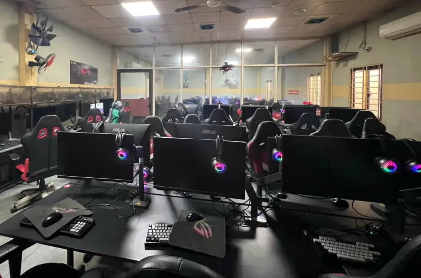 Phòng máy Gạo Gaming