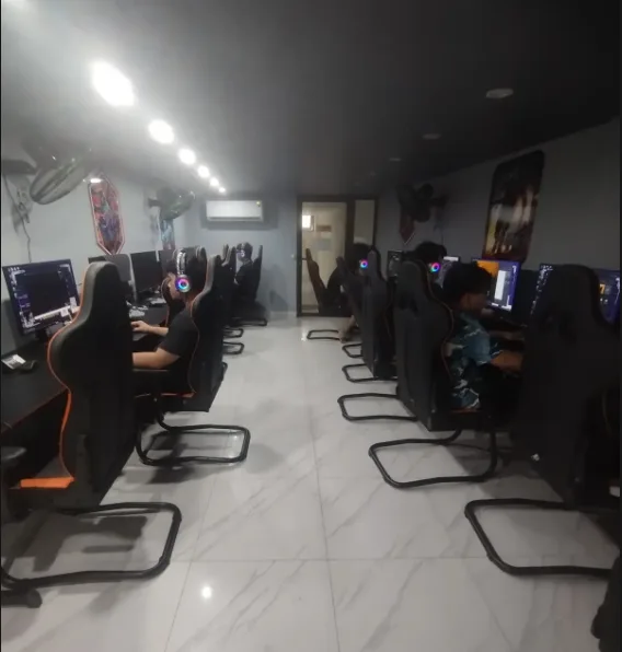 Phòng máy Lương Sơn Gaming