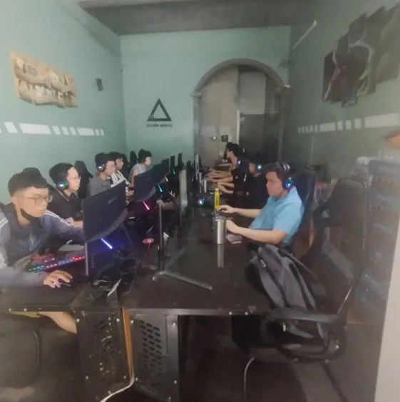 Phòng máy XYZ Gaming