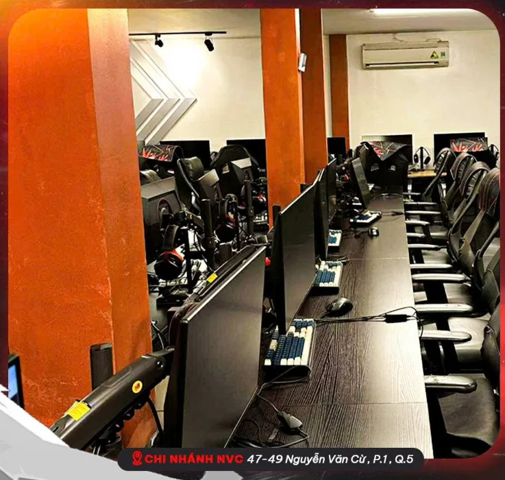 Phòng máy BLACK KINGDOM GAMING - Nguyễn Văn Cừ