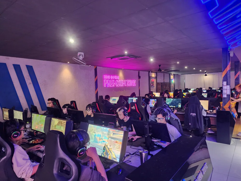Phòng máy DINO GAMING
