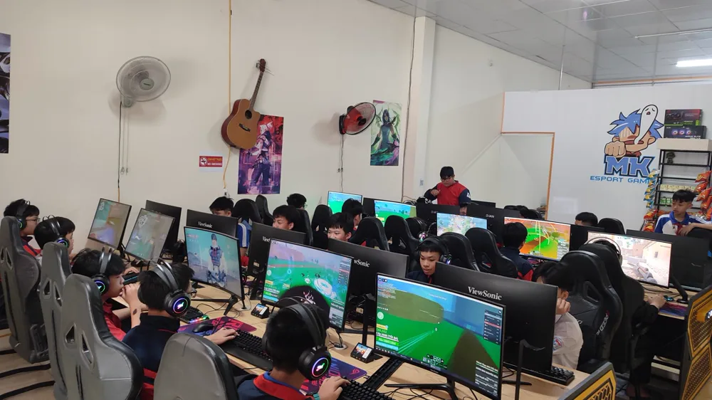 Phòng máy MK ESPORT GAMING
