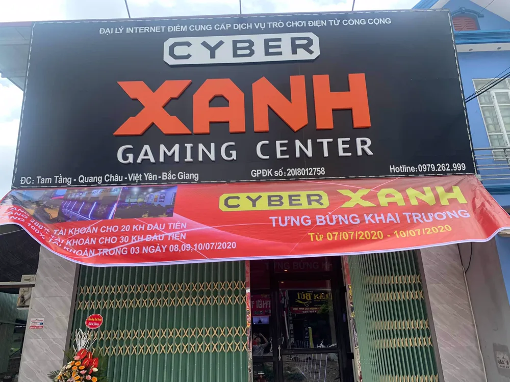 Phòng máy Cyber Xanh Tam Tầng