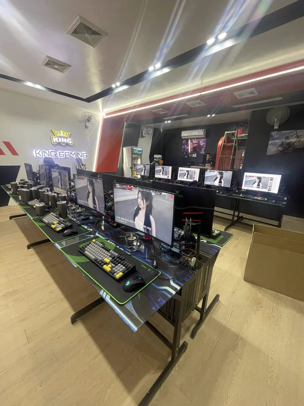 Phòng máy King Gaming