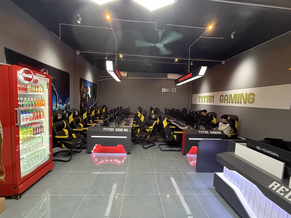 Phòng máy Titan Gaming Zone