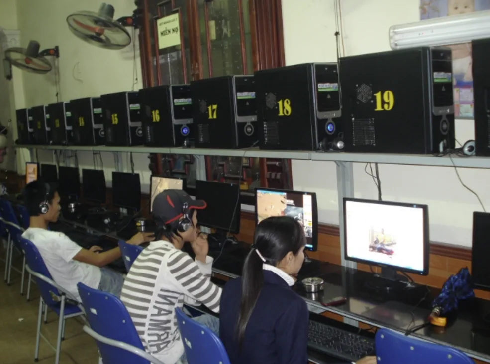Phòng máy Nét Zam