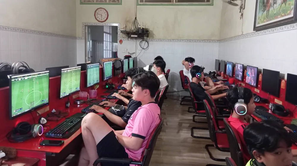 Phòng máy Nét Quốc Trọng