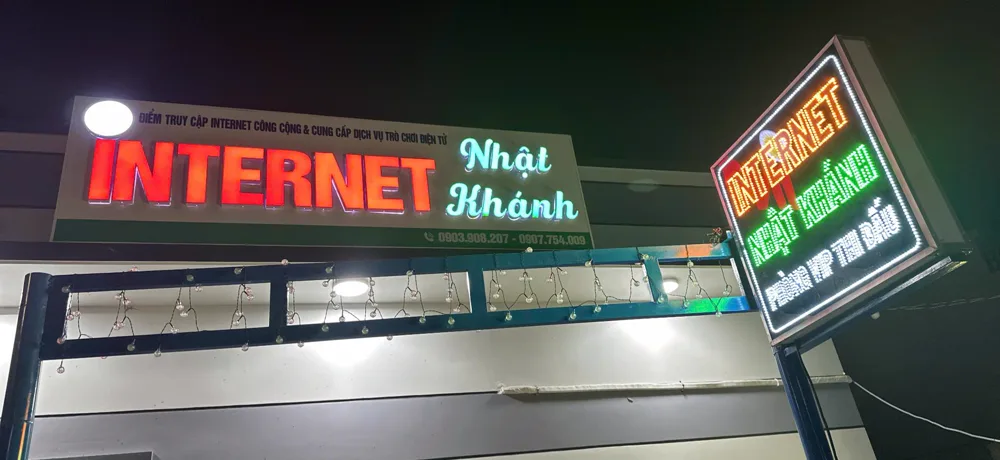 Phòng máy Internet Nhật Khánh