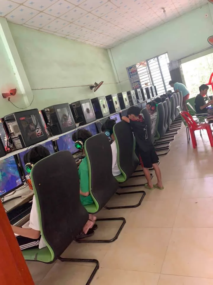 Phòng máy BINATI GAMING