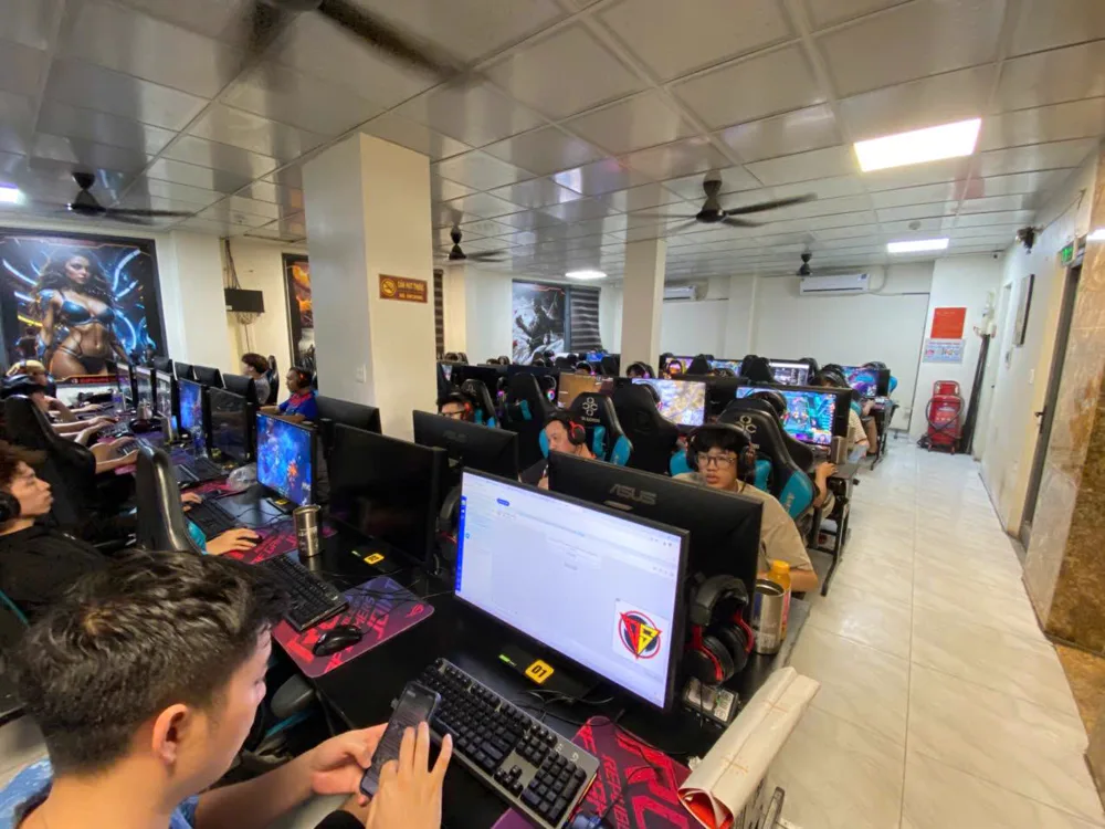 Phòng máy CYBER DS GAMING
