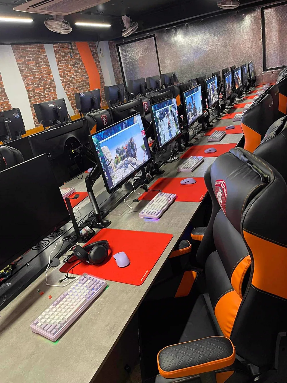 Phòng máy Cyber Skynet Cs3