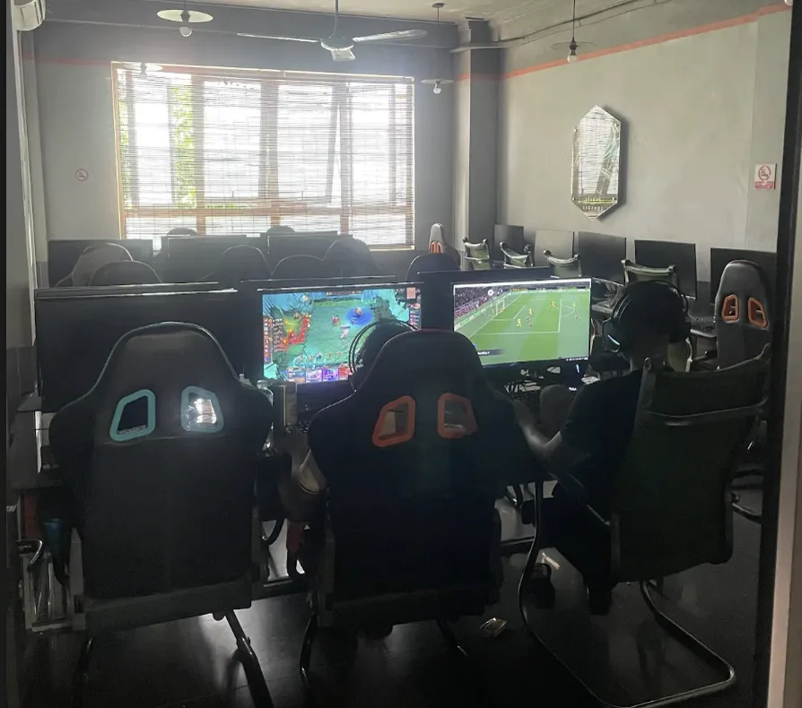 Phòng máy GAME SUNNY