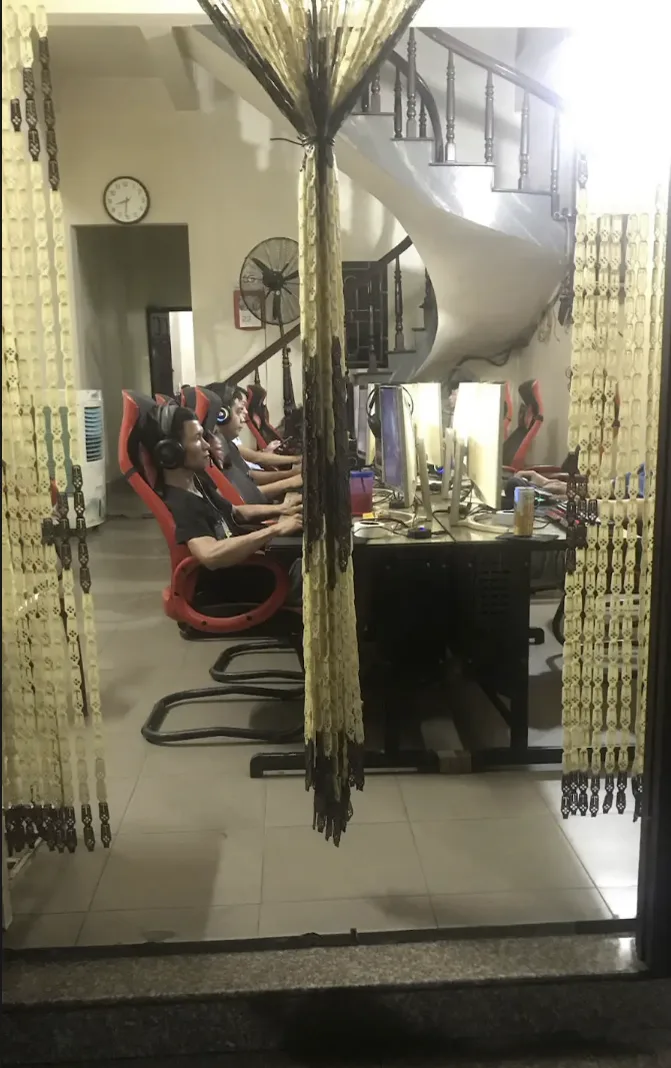 Phòng máy Hùng Kim Internet