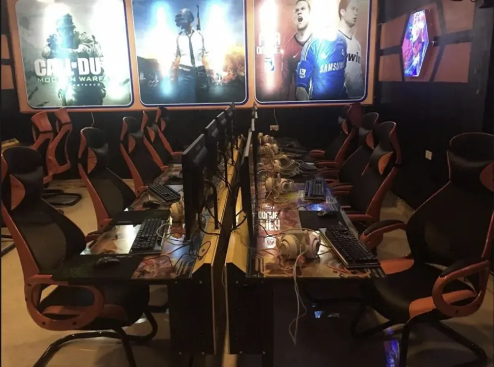 Phòng máy 500 AE Gaming