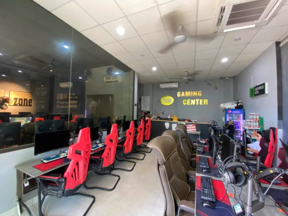 Phòng máy Game Boss