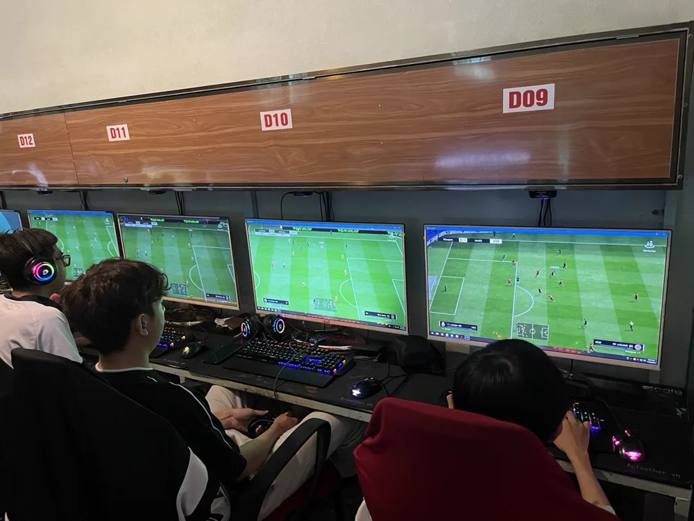 Phòng máy INTERNET QUỐC ANH