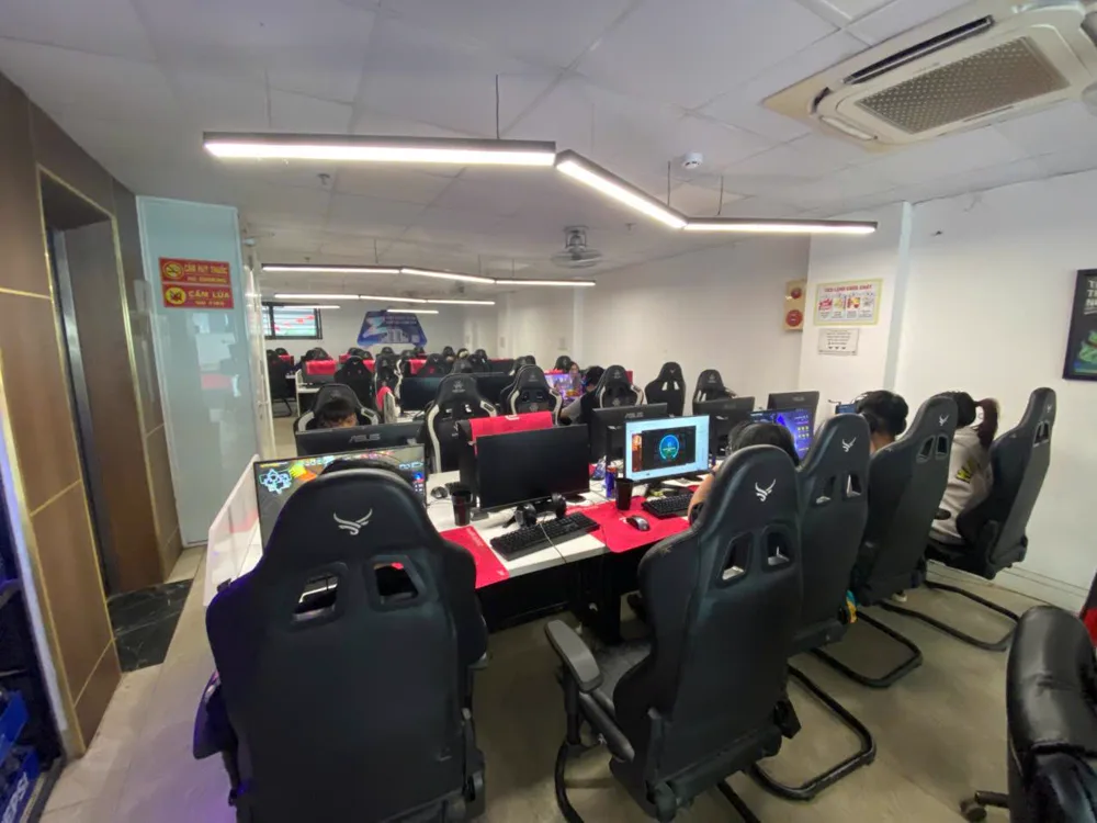 Phòng máy CYBER ATOM