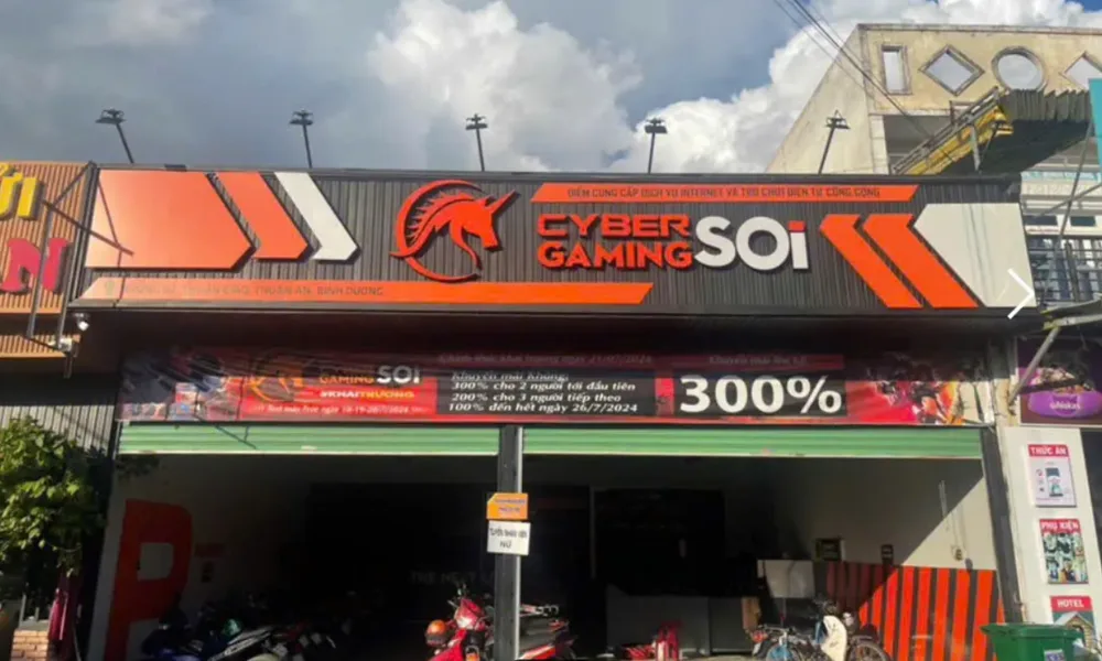 Phòng máy Cyber Gaming SOI