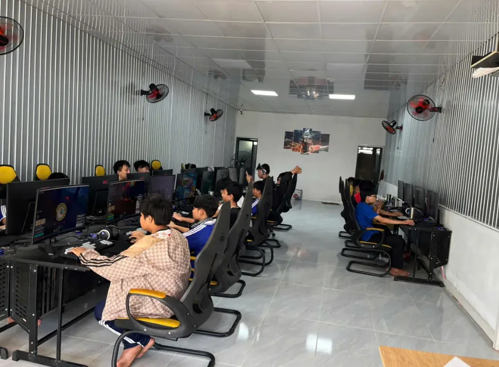Phòng máy 999 Gaming Center