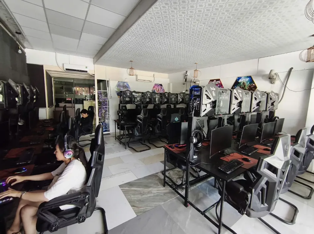 Phòng máy Robo Gaming